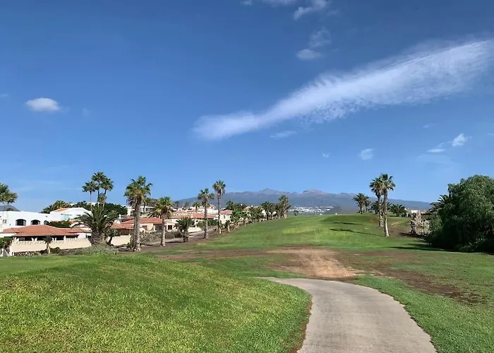 Playa Y Golf *